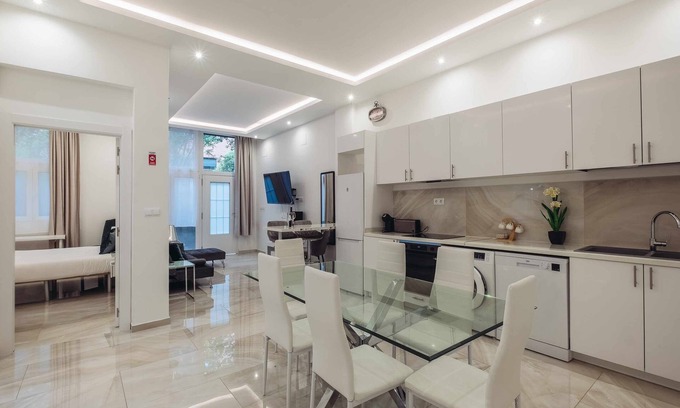 Imperial Apartment | Lujo, Exclusividad, Espacioso, Madrid Centro