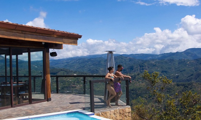 Tarbaca House | Lujosa Casa de Montaña con Todas las Comodidades
