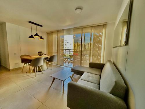 Cali Apartment | Lujoso Apto Sur Cali, Gym, Pool & Turco 5Min FVL