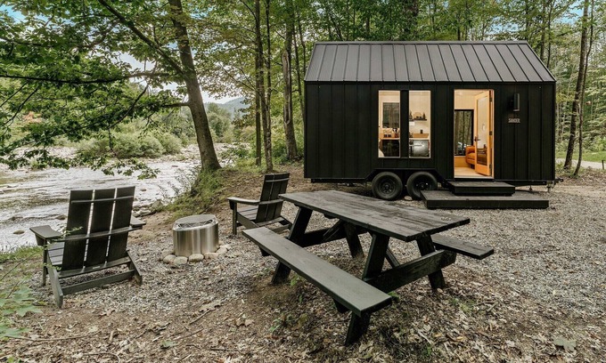Woodstock Cabin | Lumen Nature Retreat | Cabin LYKKE-SANDER