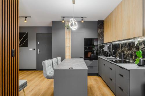 Lodz Apartment | Lumina luxury apartment with parking