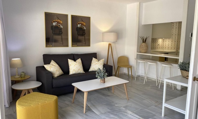 Golden Mile Apartment | Luminoso apartamento en segunda línea playa 436