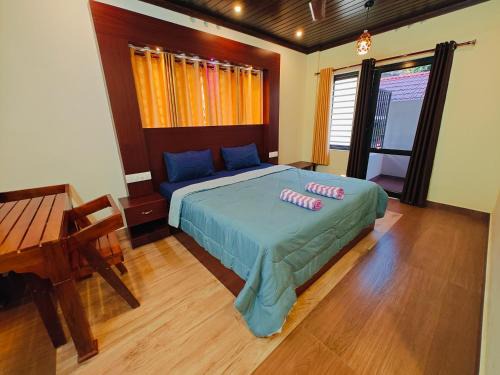 Kunchithanny House | Luna Munnar