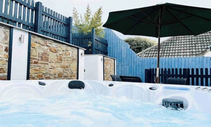 Westward Ho House | Lundy Seaview! Minutes Drive to Beach
