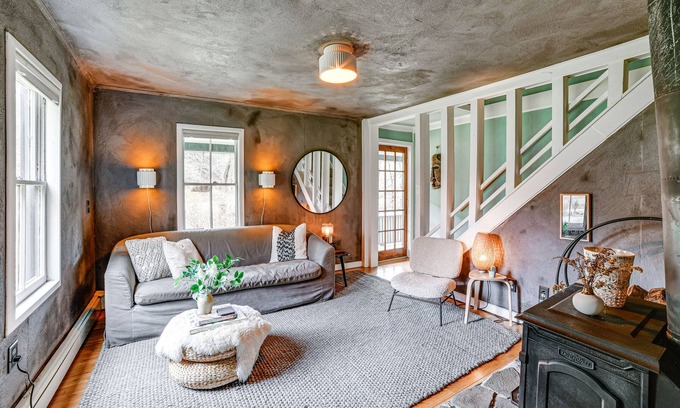 Livingston Manor House | Lush, Charming 1800’s Farmhouse on Secluded Oasis!