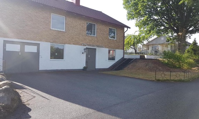 Ambjornarp Villa | Lust Huset