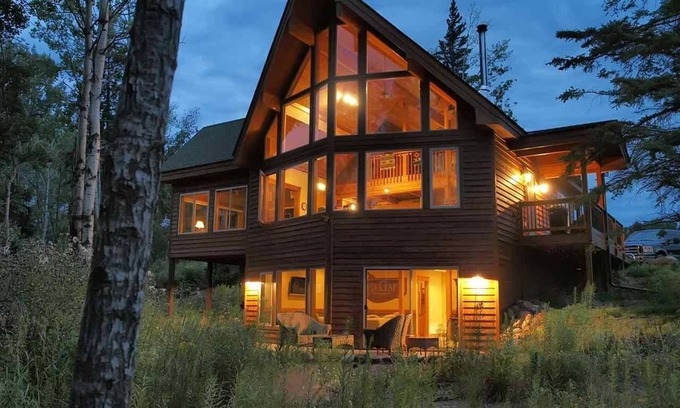 Lutsen House | Lutsen Forest Chalet - Minutes to Lutsen Ski Resort - EV Charger