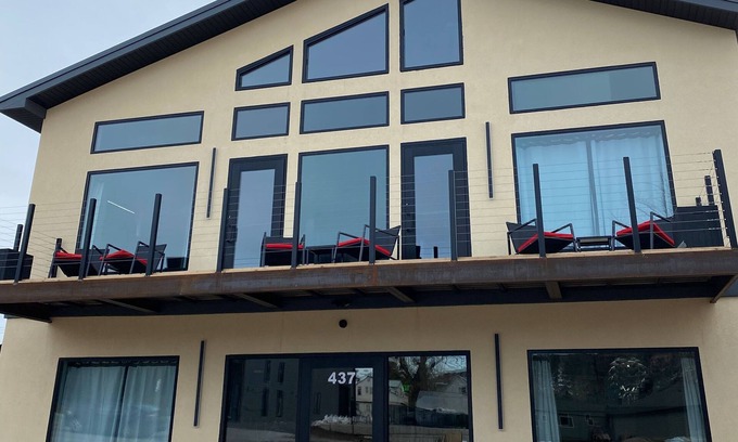 Spearfish Apartment | Lutum @ The Cobblestone - Handicap Accessible