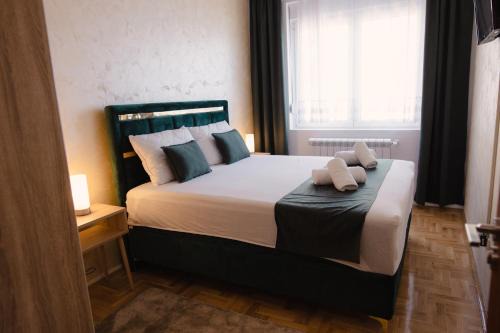 Pirot Apartment | Lux 010