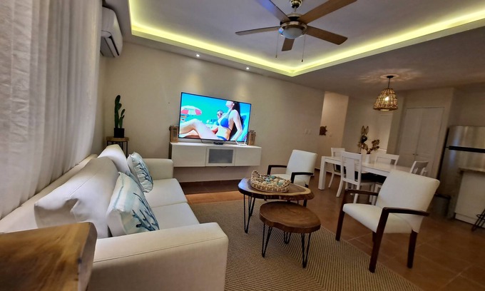 Bavaro Condo | Lux Condo in White Sands Golf Club close to everyt. 2 Balcon 1st Foor big garden