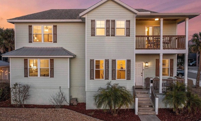 Lincolnville House | Lux Downtown St. Augustine Home – Walk to Sites, Pvt Parking, Pet Friendly, BBQ