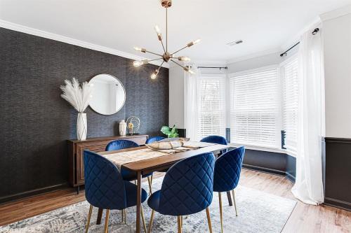 Smyrna Apartment | Lux Home-mins to Truist Park wKing pet friendly