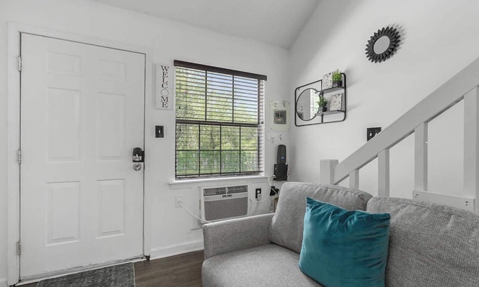 Southwest Raleigh Apartment | Lux Loft Downtown Raleigh NCSU