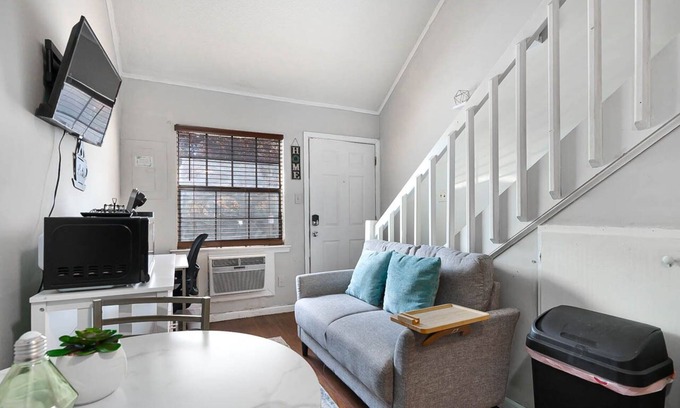 Southwest Raleigh Apartment | Lux Loft NCSU Raleigh