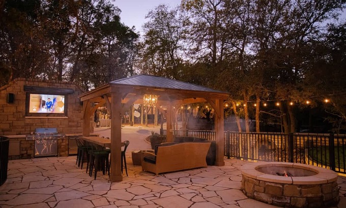 Austin Villa | Lux Lounge 7744 Ranch Resort Austin - Cota