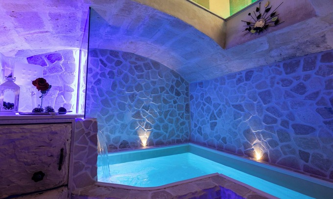 Sasso Caveoso House | Lux Lucis - One Bedroom House, Sleeps 2