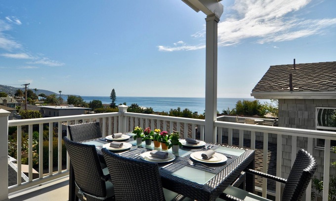 Laguna Beach House | Lux Ocean View 2 bed/1 ba Steps to Beach