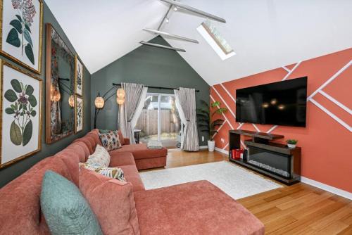Ohio City House | Lux Ohio City Gem