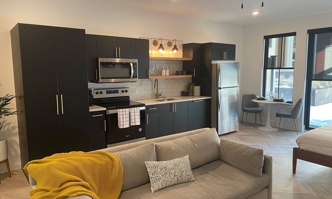 Saratoga Springs Apartment | Lux Studio Center of Broadway ~ Dining, Entertainment, Pet-friendly