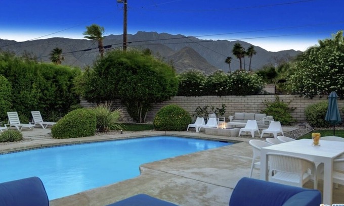 Racquet Club Estates House | LUX Vacation Pool 3BR Mid Mod, Mountain Views, Minutes from Dntwn Palm Springs