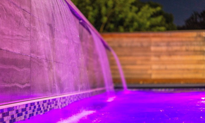 Rolando Park Resort | Lux Villa: Heated Pool, Sauna, & Gym