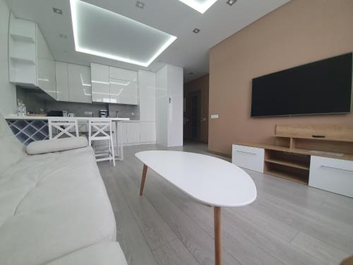 Holosiivskyj Apartment | LuxApartment