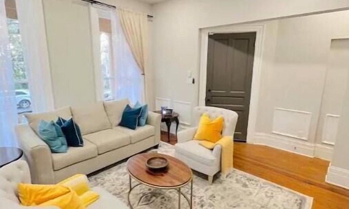 Shockoe Bottom Apartment | Luxe 2BR 2BA Apt - Historic Church Hill - RIC - A Diamond Property