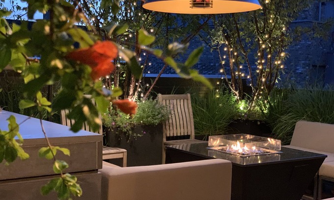 Holloway Apartment | Luxe 3b/3b duplex w/terrace, BBQ & parking. Near Kings Cross & central London.