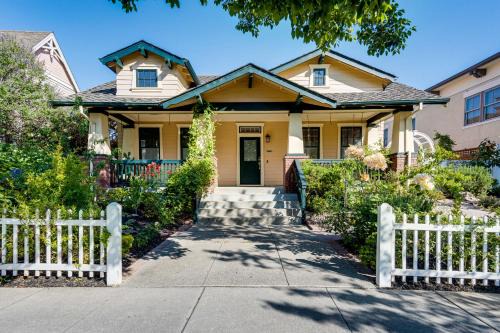 Hercules House | Luxe Bay View Home Near SF, Berkley and Napa Valley