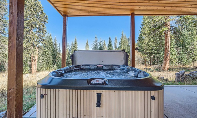 Blue River House | Luxe BlueRiver Home, Private Movie Theater, Billiards, Hot Tub, Heated Garage