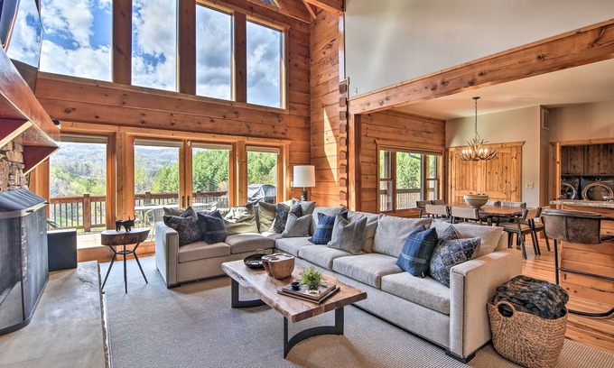 Boone Cabin | Luxe Cabin w/Fireplace, Hot Tub, Game Room, Views