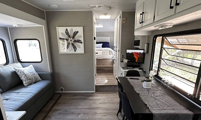 Armour RV Rental | Luxe camping on beautiful 50acre
