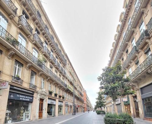 Victor Hugo District Apartment | Luxe Capitol-Parking & Clim & Jacuzzi & Ascenseur 122m2