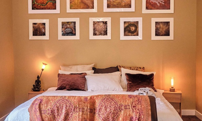 Leongatha North Apartment | Luxe country retreat far from crowds, close to facilities, cosy warm winter land