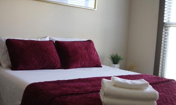 Dunwoody Apartment | Luxe Dunwoody/Perimeter Center Corporate Housing