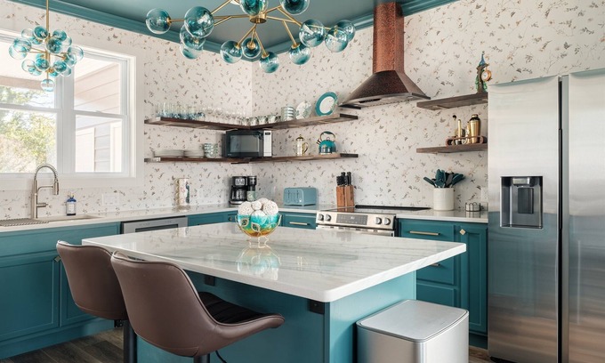 Mount Airy House | Luxe Escape: Walk to Main St, Hot Tub, Spa Bath