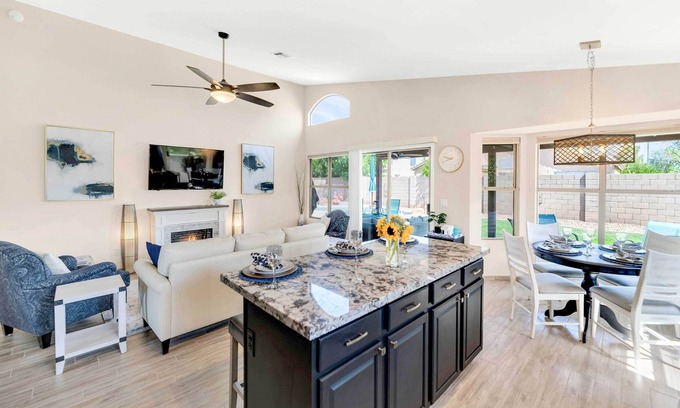Western Skies House | Luxe Gilbert Oasis - Close to Spring Training