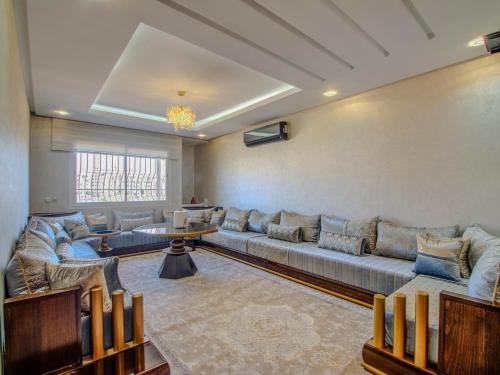 Cite Al Mohammadi Apartment | Luxe House
