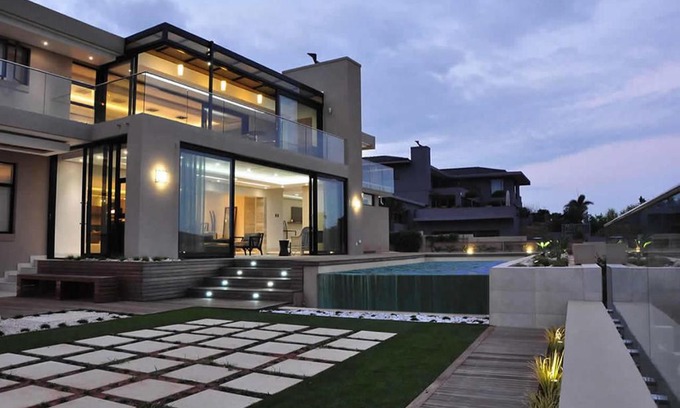 Sheffield Beach House | Luxe Life House
