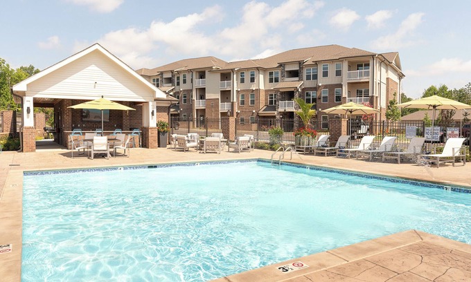 Farragut Apartment | Luxe Living in Knoxville! Overlook at Farragut| Pool| Parking