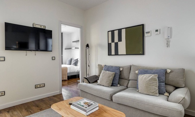 Pacifico Apartment | Luxe Pacífico 2BR w/Doorman, walk to Retiro Park, by Blueground
