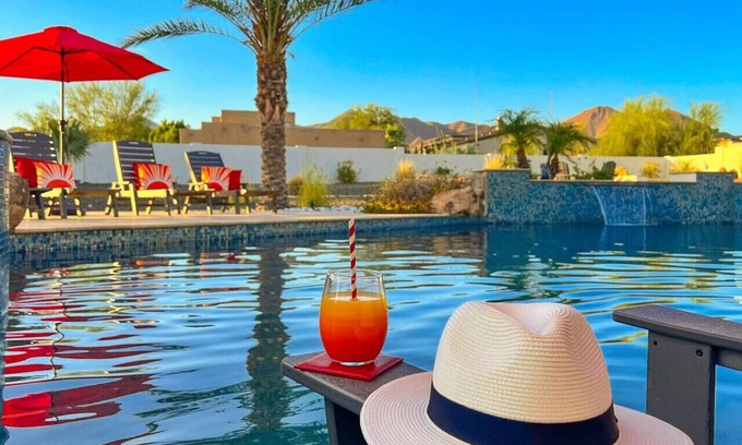 Central Scottsdale House | Luxe Resort | Heated Pool+Spa | 5 Bedrooms