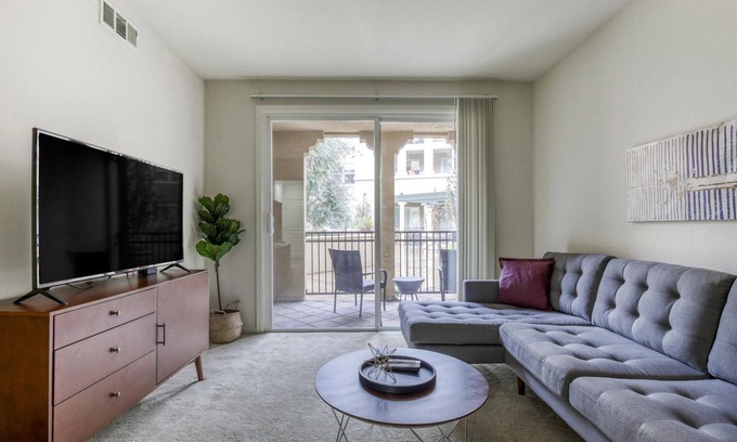 Santa Clara Apartment | Luxe Santa Clara 2BR w/Pool, Balcony, Elevator & Gym, by Blueground