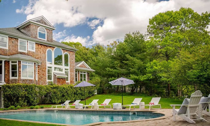 Shinnecock Hills House | Luxe Southampton Estate - 40' Heated Pool - Minutes to Village