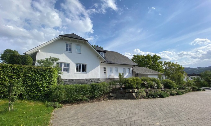 Gellinghausen Villa | Luxe Villa Vahl: Ruimte, Comfort & Natuur – Perfect voor groepen en gezinnen!