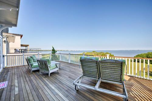 East Quogue House | Luxe Waterfront East Quogue Home with Beach On-Site!