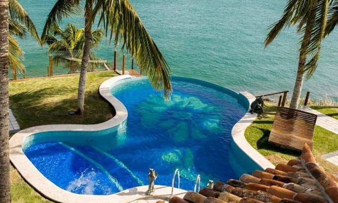 Ferradurinha House | LUXOBRASIL #BZ42 Brava House 05 Suites Sea View Vacation Rental