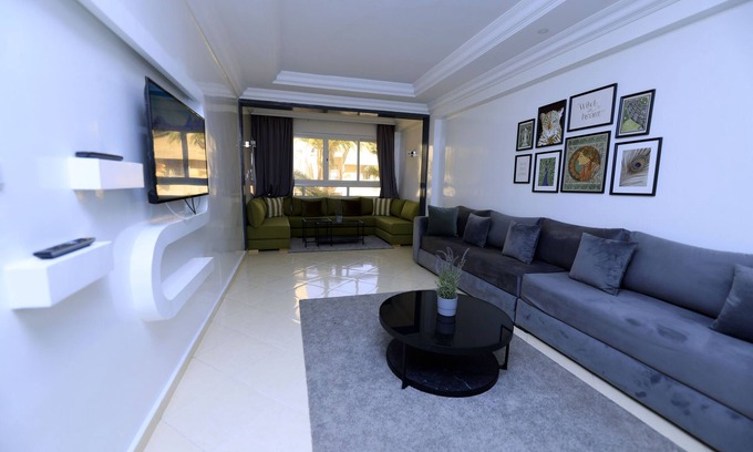 Diour Jamaa Apartment | Luxueux 2 Chambres équipé/5min gare Rabat ville