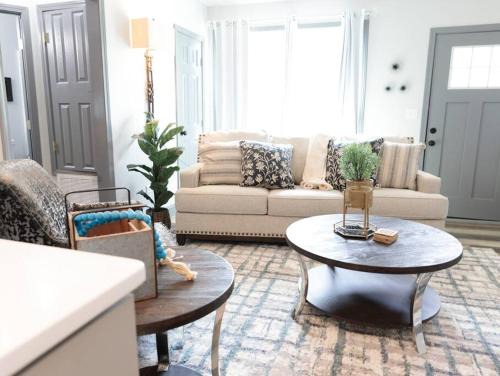 Perdue Hill Apartment | Luxurious 1-Bedroom Apartment