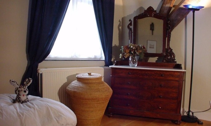 Sint-Gillis House | Luxurious 17th century Bruges house in the historical city center